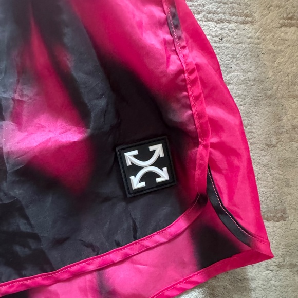 Off-White c/o Virgil Abloh Tie-Dye Active Shorts Size XS Featured in BAZAAR - Picture 4 of 10